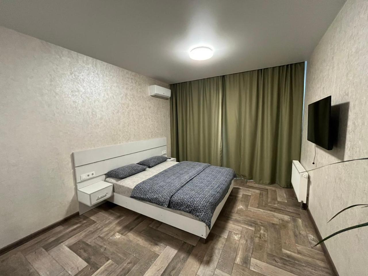 Новобудова, Vip Апартаменти, Залізничний Вокзал. Тц Україна Kyiv Exterior photo